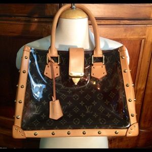 Authentic Louis Vuitton Neo Cabas!!